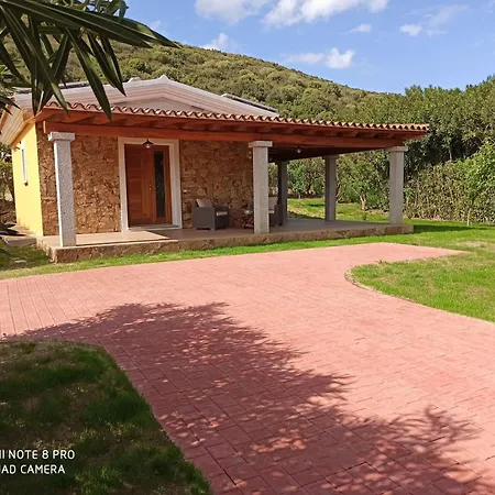 Holiday-house-smeralda * La Caletta