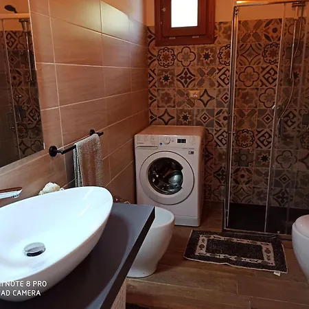 Holiday-house-smeralda La Caletta