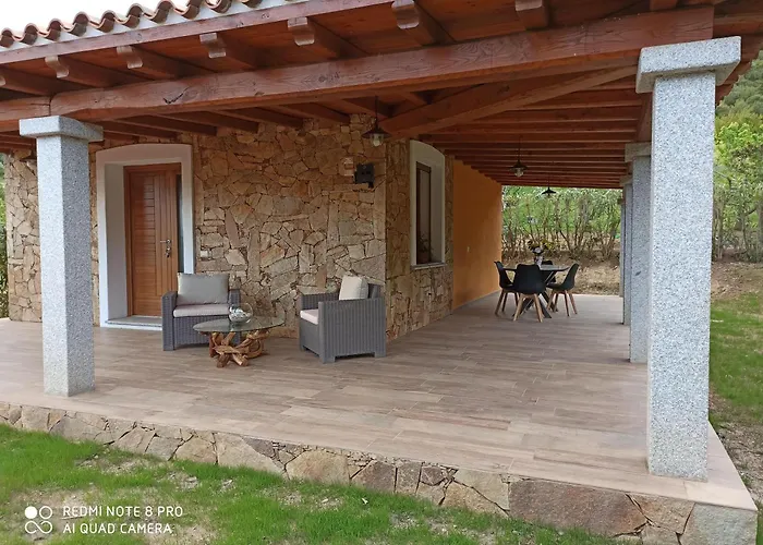 Holiday-house-smeralda * La Caletta